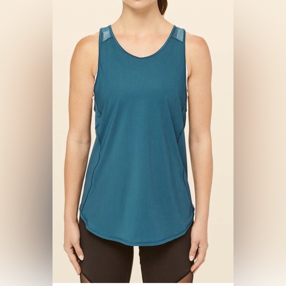 Lululemon Sculpt Tank II - Carbon blue Mesh fabric panelling in the back (S/M) - Picture 1 of 7